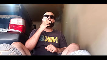Preview 1 of Sunny Leon Hot Porn Xxnx - Fumando e mostrando os pes