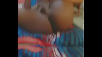 Preview 1 of Video Bokep Abg Vs Ayah - Una Rica paja