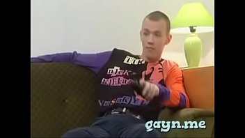 Preview 1 of Suny Liuna - Twink is pro at engulfing