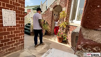 Preview 2 of Martina Kuschmann - Dee and Wayne Siren Fucking on Venice Beach