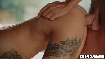 Preview 3 of Big Hot Sxey - VIXEN She couldn&#039_t resist naughty vacation with stranger