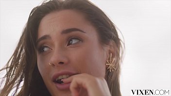 Preview 1 of Big Hot Sxey - VIXEN She couldn&#039_t resist naughty vacation with stranger