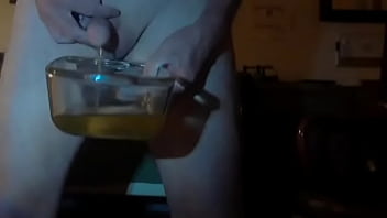 Preview 3 of Cum Wood - this is me peeing after a fresh shave