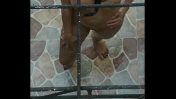 Preview 4 of Full Moovi Sex Hd - Vecina le gusta ba&ntilde_arse al aire libre cuando su marido se va a trabajar