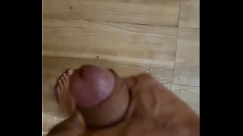 Preview 4 of Aletta Ocean Nicolette Shia - Batendo uma para relaxar