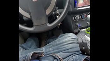 Preview 1 of 16 Varas Girl Video Xxx - Jagging off in car while watching porn