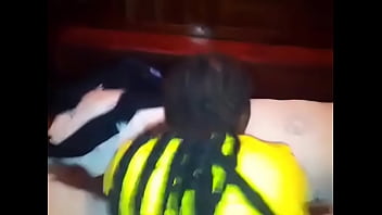 Preview 4 of Girl Fuck Herself Hard - J&#039_adore la bais&eacute_ avec ses m&egrave_ches sur le dos