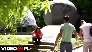 Preview 1 of Enema Barrel - Polskie porno - Przygoda w buszu czyli piękni i bestia