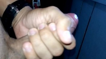 Preview 4 of Asian Japan Xnxxhdv - GAROTO BATENDO UMA PUNHETINHA R&Aacute_PIDA