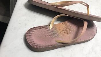 Preview 1 of Wwwass Sex - Flipflops fucking fun fucking my GF&rsquo_s highly used flipflop