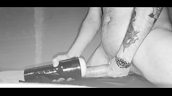 Preview 4 of Castemerxxx - Black n white flesh light fuck