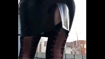 Preview 4 of Maa Ke Sath Beta Sex Videos - Mature legs in latex(Nogi dojrzalej)