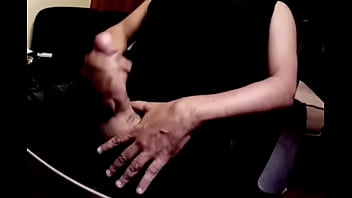 Preview 2 of Russian Institute Lesson 6 - Sacando las &uacute_ltimas gotas de mis balls handjob paja