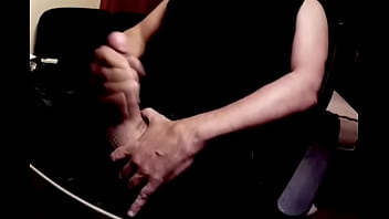 Preview 1 of Russian Institute Lesson 6 - Sacando las &uacute_ltimas gotas de mis balls handjob paja