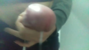 Preview 3 of Blue Cantrell - Rica lechesita para ti. la quieres