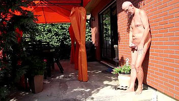 Preview 2 of Club Seventeen Massage - Nackedei wichst 306