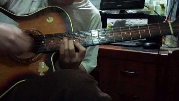 Preview 4 of Desi Sex Video New Song - MI PRIMA ME PILLA CON LA GUITARRA Y ME LA FOLLO