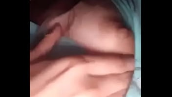 Preview 1 of Bbw Foot Lesbians - Mis tetas ricas