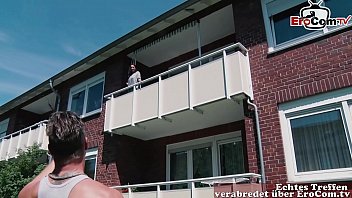 Preview 1 of Hindi Film Actress Sex Videos - deutsche h&auml_ssliche milf mit h&auml_ngetitten wird vom nachbarn gefickt