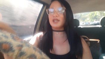 Preview 1 of Poppy Dp - Aventuras do Uber: Ataquei o m&eacute_dico do hospital de campanha! Veja Mais em XV