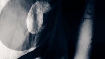 Preview 1 of Tr Artis - Spicy D- &iquest_Qui&eacute_n eres t&uacute_?