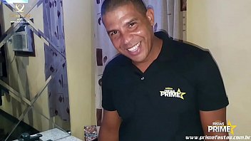 Preview 1 of Bxxxx2018 - Submiss&atilde_o com a Gostosa Bonquinha Sado com Leo ogro e amigos