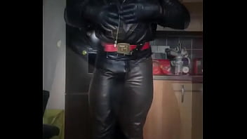 Preview 3 of Hd Xxx Vedio Dawnlod - Brody Richardson: Leisure in Leather Preview