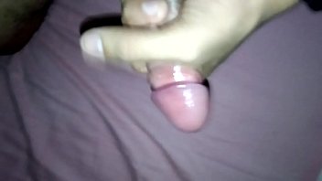 Preview 4 of Himg Sex Fuck - NOVINHO BATENDO PUNHETA COM O PAU LAMBUZADO