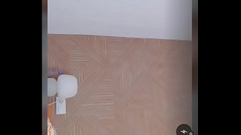 Preview 2 of Massage Seks Rogol - Chica colombiana se pone a jugar con su culito