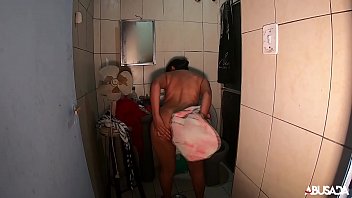 Preview 3 of Www 89 Come Six Video Hinda - Rebecca Santos prepara seu cabelo para uma grava&ccedil_&atilde_o do primeiro anal de Bibi tsunami - Alex Ferraz Ator