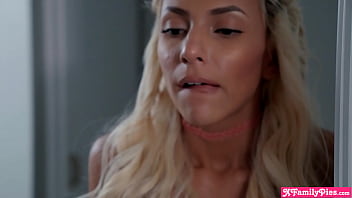 Preview 1 of Xxxxn Hd Video 30 Miners - Huge cock inside my latina teen stepsister Hime Marie