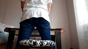 Preview 1 of Mendy Florest - Hot secretary masturbates in office
