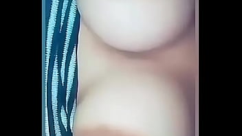 Preview 4 of House Wife 1 On2 - Estaba super caliente y alcance a tocar mi pezon con la lengua