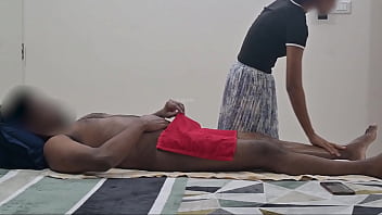 Preview 1 of Nuesd Romantic Tamil Sex - happy ending spa massage caught in cam