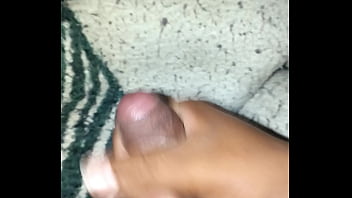 Preview 4 of Vavi Kixxx - Joven estudiante de 18 a&ntilde_os masturb&aacute_ndose