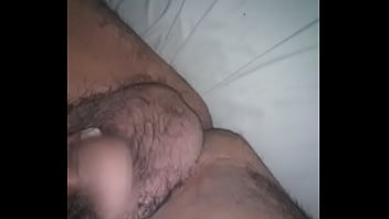 Preview 2 of Guy Get Fuked With Strap On - Acostado jugando
