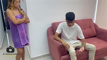 Preview 2 of Chubby Bbw Webcam Solo Part2 - Chica rubia latina paga con sexo anal a joven mensajero y la folla duro a escondidas de su marido. H.L.