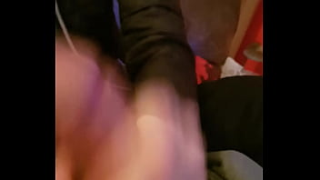 Preview 2 of 16 Years Old First Sex Time - Mais uma punheta de uma grande amiga. Como ela manda bem! Rs