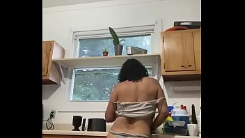 Preview 4 of Labrador Licking - Latina MILF having fun doing the dishes