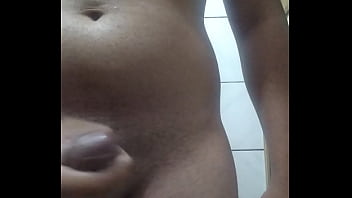 Preview 2 of Orgasm Sara - Novinho punhetando