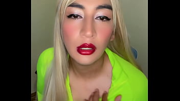 Preview 1 of Bf Sex Sil Pek - Transexual rica con tetas peque&ntilde_as lindas