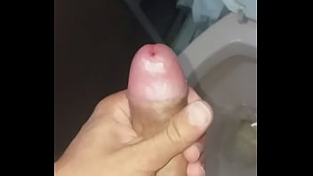 Preview 4 of 13 Years Girl Sex1 - Gozando no banheiro