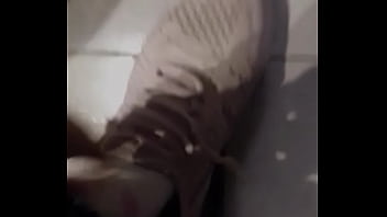 Preview 1 of Pske Taxi - Nike y pies