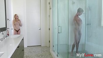 Preview 1 of Portugal Setubal - Blonde MILF Steals Boyfriend For A Day- Alix Lynx
