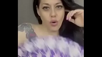 Preview 1 of Intip Kos Mandi - Judging a fans cock and showin off my assessments