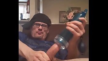 Preview 4 of China Voyeur - Steven jerking his dick