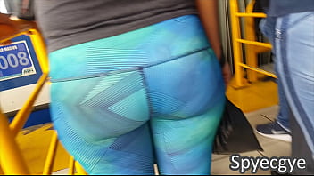 Preview 1 of Xxx Www W D - Leggins Azules - Patucha Con Culazo Ricura Meneo