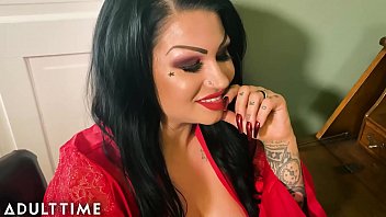Preview 1 of China Xe - MODEL TIME - Samantha Mack Gets Dominated