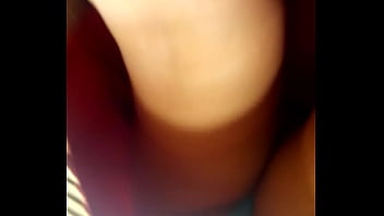 Preview 2 of Hairy Lesbian Dildo Fuck - Debajo de falda.