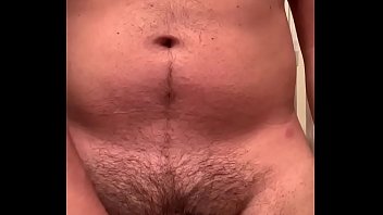 Preview 3 of Nina De 16 - Hombre normal